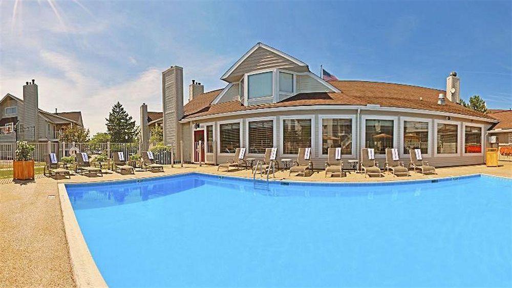 Sonesta Simply Cleveland Airport 3*