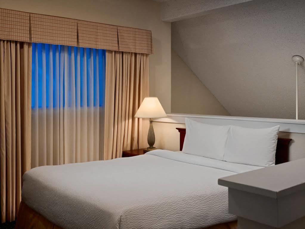 Sonesta Simply Cleveland Airport 3* Middleburg Heights